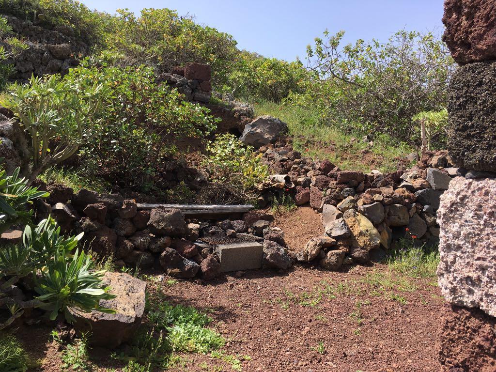Castillo Gualisancho Holiday home Echedo